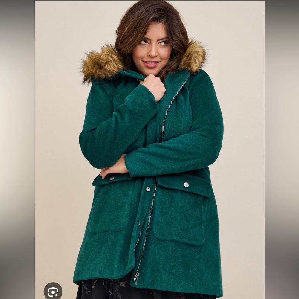 TORRID Green Wool Zip Front Faux Fur Trim Coat - NWOT